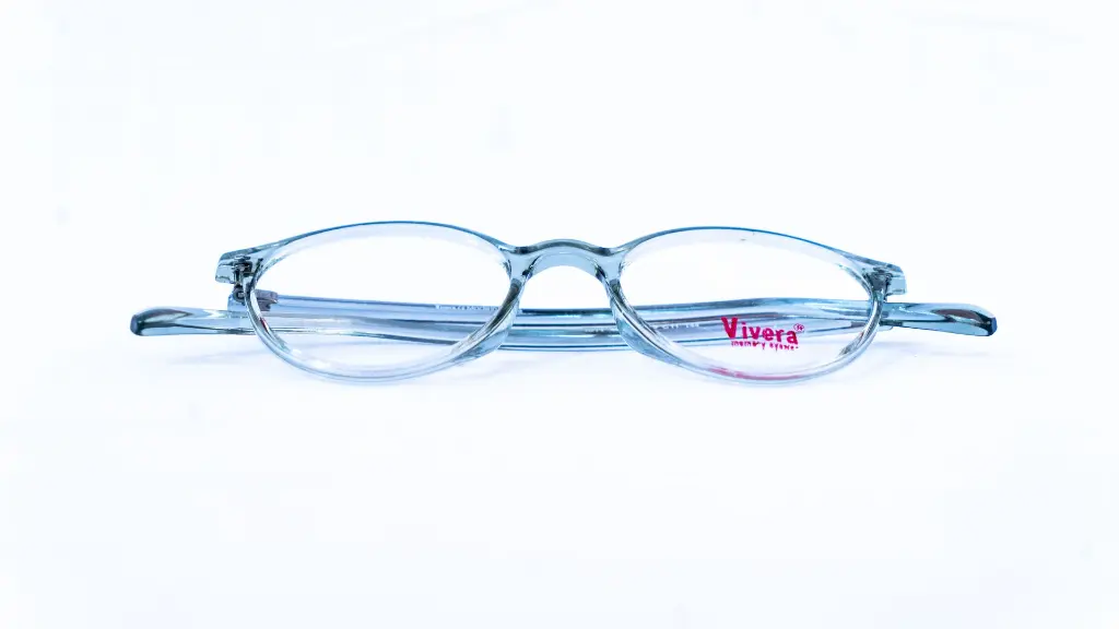 Lunette de vue Vivera homme ovale vert transparent – Luxe Optique Dakar.webp