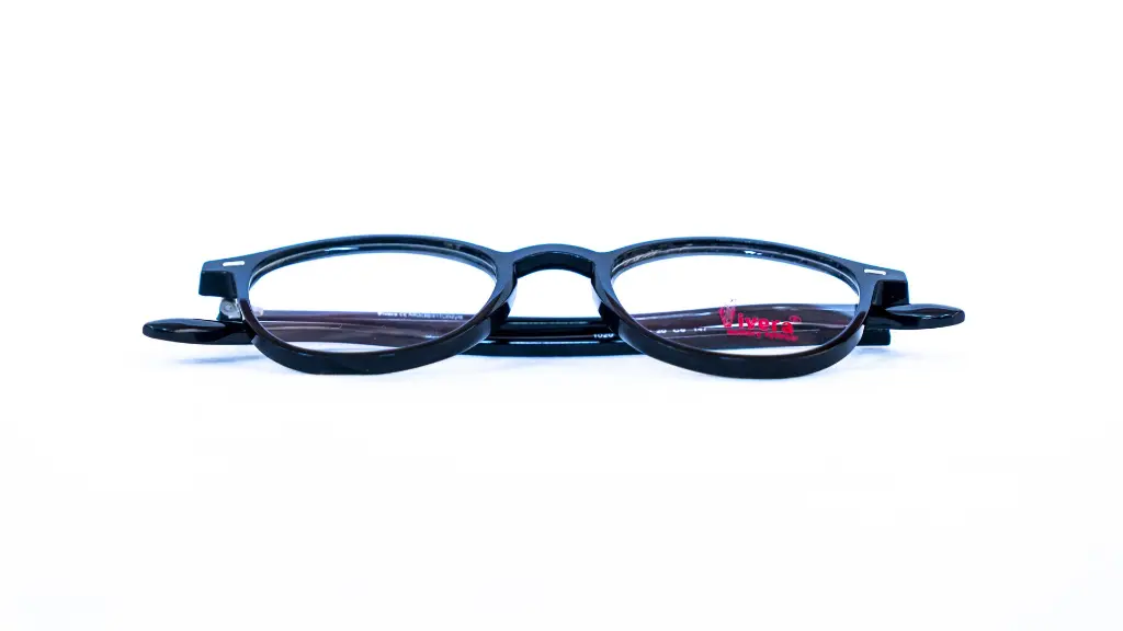 Lunette de vue Vivera homme noire élégante – Luxe Optique Dakar.webp