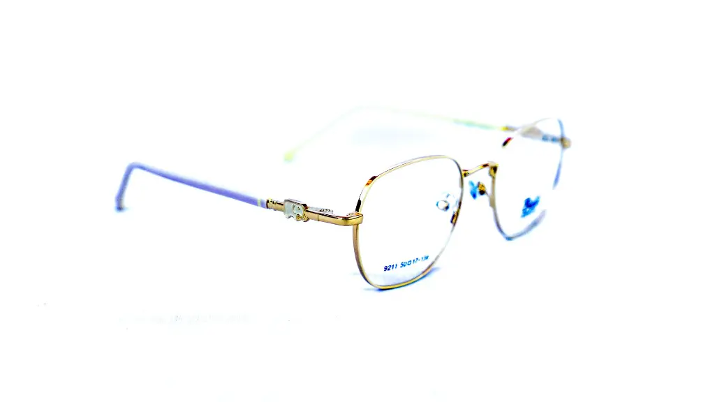 Monture ovale Bali enfant – design léger | Opticien Dakar.webp