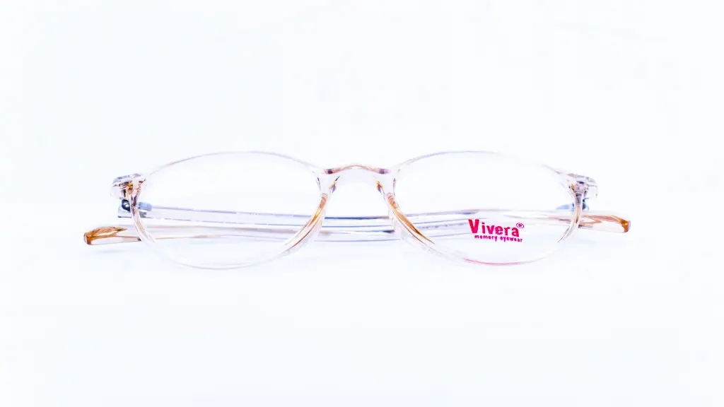 Monture Vivera femme élégante et légère – boutique Luxe Optique.webp