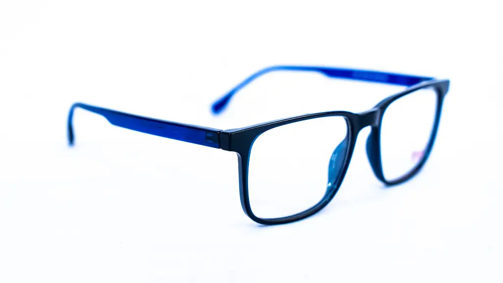 Monture Vivera en plastique acétate – showroom Luxe Optique.webp