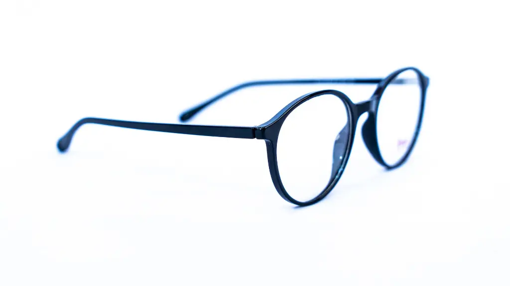 Détail de la monture Vivera en plastique acétate – showroom Luxe Optique.webp