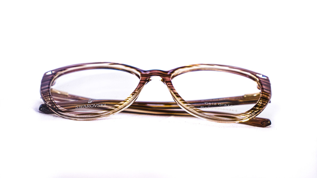 Lunette Swarovski marron cerclée – Style raffiné femme
