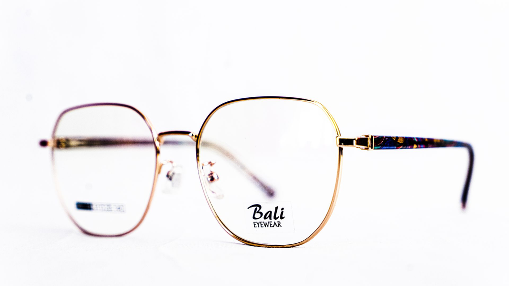 Monture Bali femme élégante – Luxe Optique Sénégal