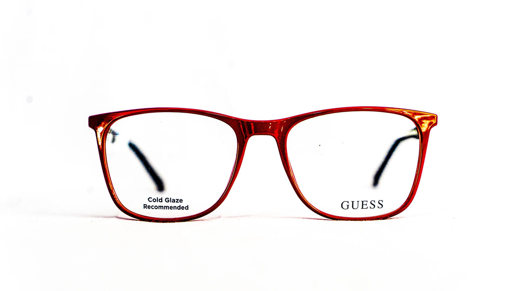 Monture rectangulaire Guess – Vue de face – Dakar