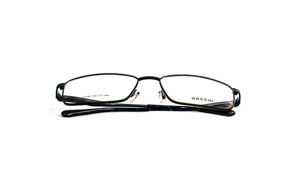 Dacchi noire métal – Profil latéral