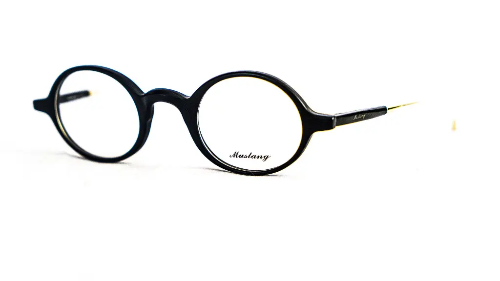Monture Mustang noire et dorée – Profil élégant
