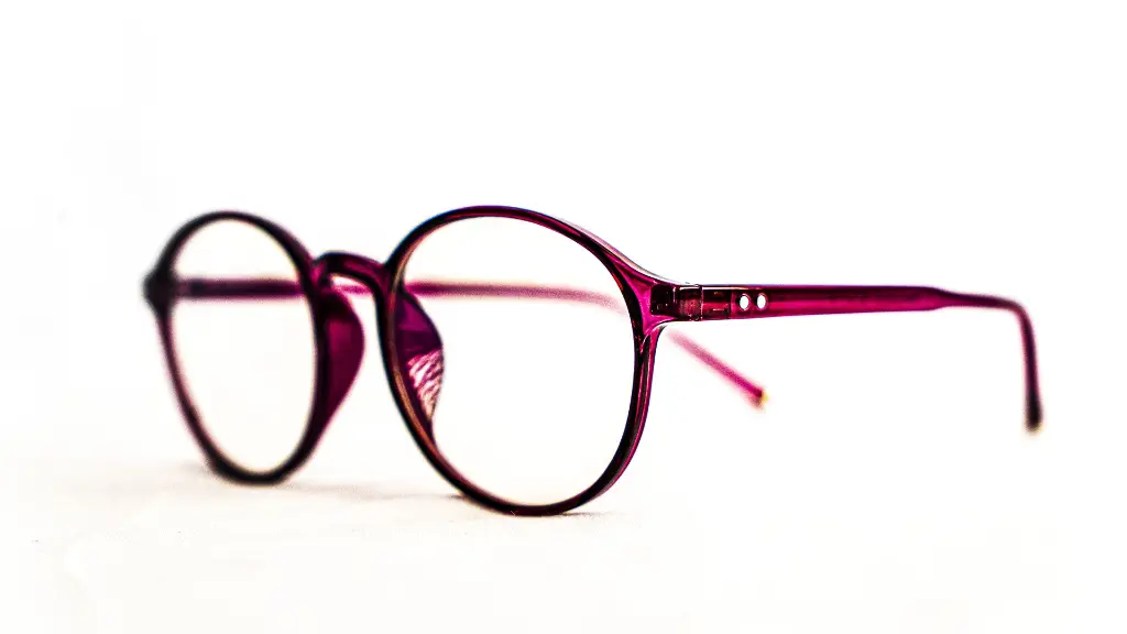 Monture ovale rose en acétate – Élégance discrète