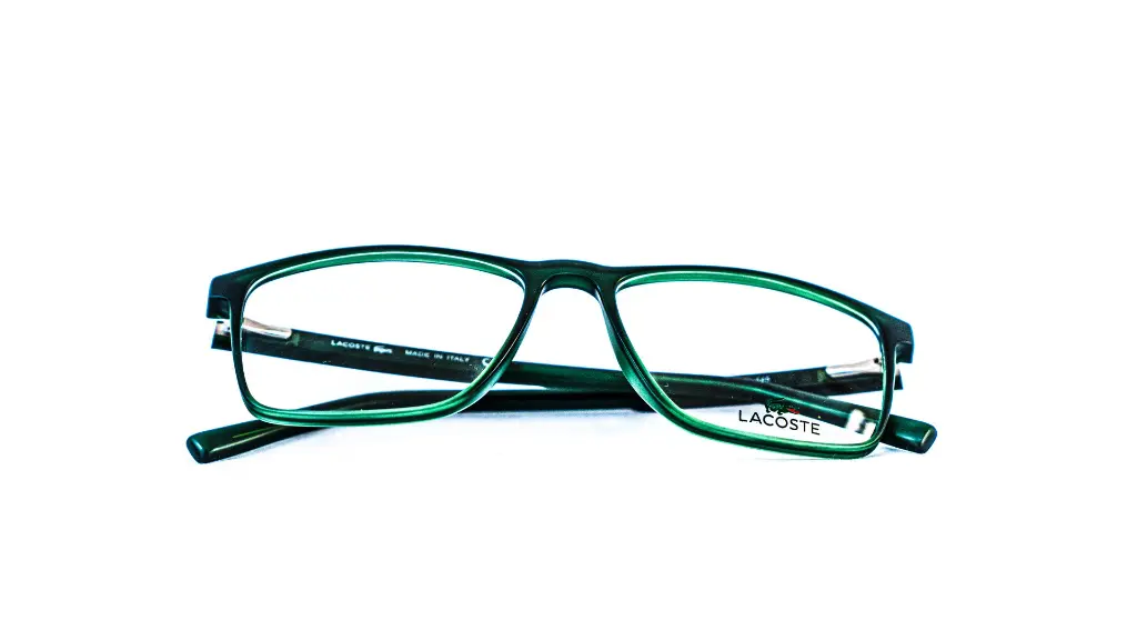 Monture exposée chez Luxe Optique Dakar