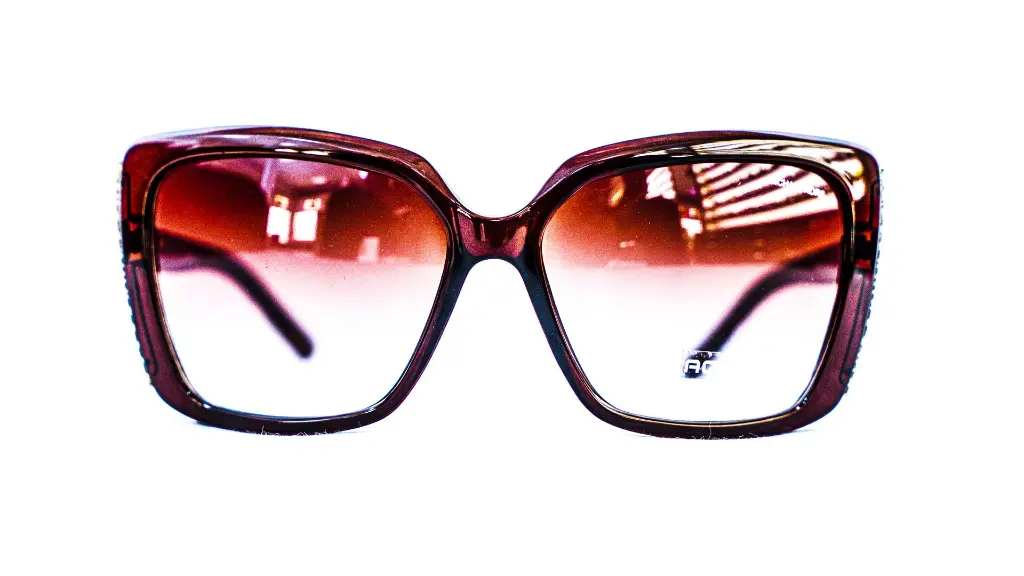 Vue de face lunette de soleil Aolise - opticien dakar