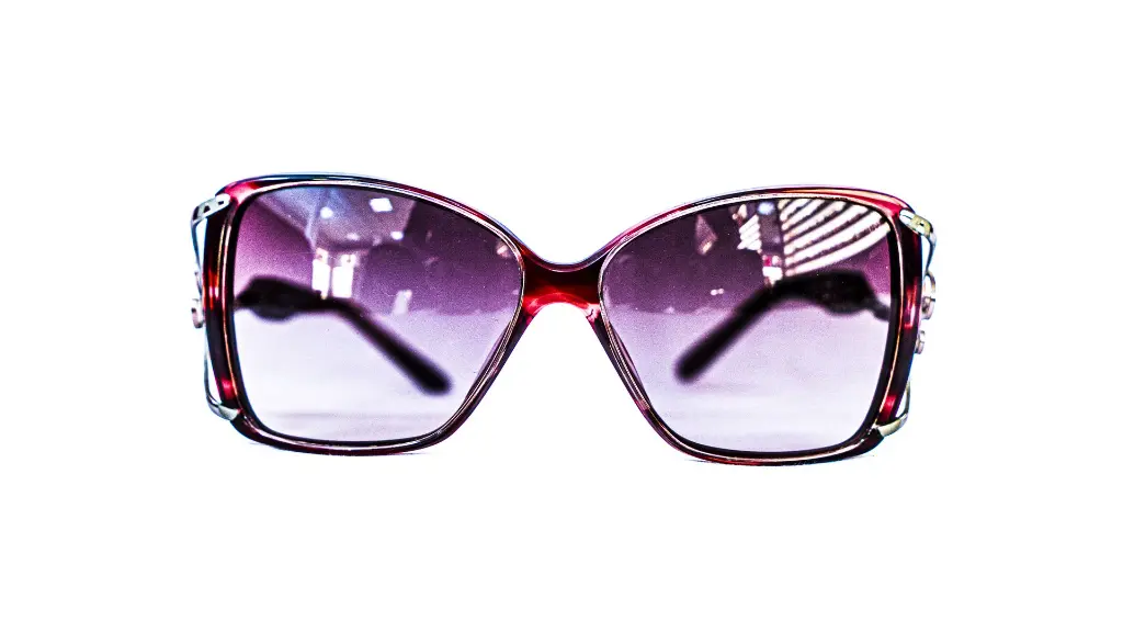 Vue de face du lunette de soleil Romanson - luxe optique de dakar