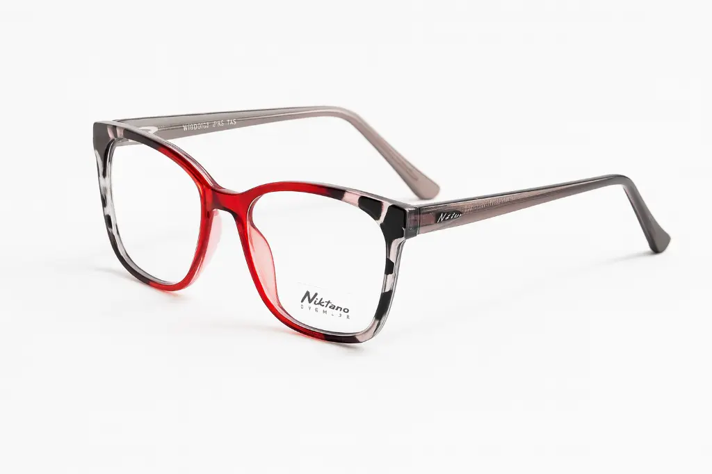 Lunette Nikitana papillon rouge noir – Luxe Optique Dakar.webp