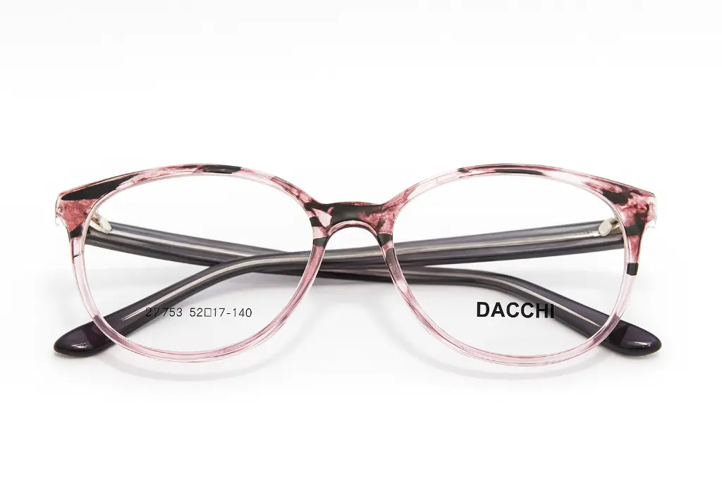 Monture papillon colorée Dacchi – Luxe Optique.webp