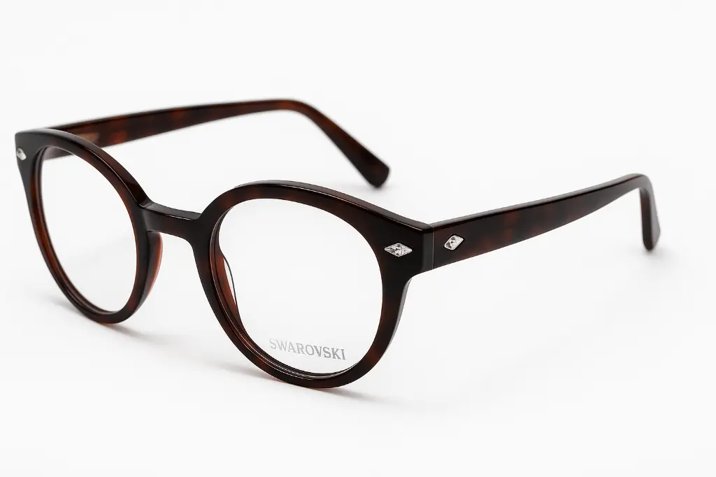 Monture Swarovski en plastique acétate élégante – Opticien Dakar VDN.webp